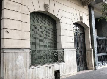 Oficina comercial · 137m² · 1 Cochera · Ideal Instituciones o Estudios.