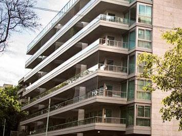 Fachada Edificio · Artilleros Plaza, 4 Amb con Dep. 2 Cocheras. Full Amenities. Dueño Directo.