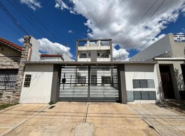 Departamento de 2 ambientes, Avellaneda · Hermoso Departamento de 2 Ambientes con Cochera y Balcon