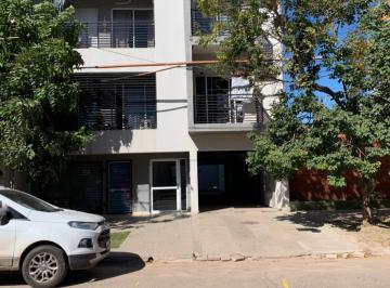 Departamento de 1 ambiente, Resistencia · Edificio Jose Hernández 1086.local Comercial, Cochera.38 m² Totales.