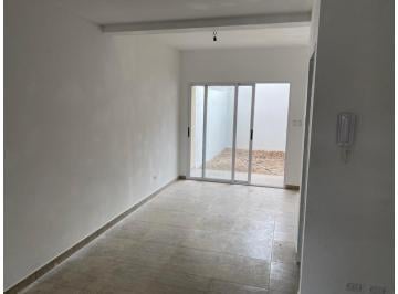 Exc. Ubicación a mts. de Panamericana y CABA | Chalet Dúplex de 3PL
Living come · Exc Triplex 5 Amb a Estrenar m Panamericana y Caba