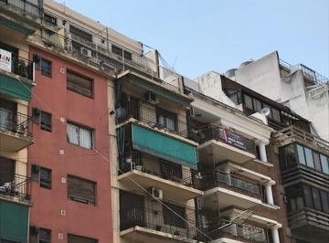 Departamento · 50m² · 3 Ambientes · Para No Perder Recien Pintado Al Frente, balcon