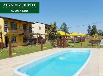Hotel · 350m² · 12 Ambientes · 12 Cocheras · Hotel - Federacion