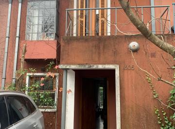 Casa de 4 ambientes, San Fernando · Excelente Dúplex en Espectacular Calle Cortada con Seguridad en La Esquina