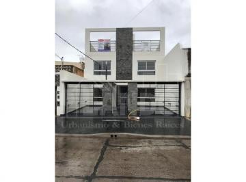 Departamento · 47m² · 2 Ambientes · 1 Cochera · Departamento 2 Ambientes Grandes Primera Categoría