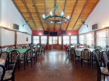 Local comercial · 217m² · 4 Ambientes · Local - Ensenada