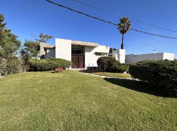 Foto1 · Espectacular Casa en Venta y Alquiler con Toda La Vista Al Mar en La Zona Mas Exclusiva de Punta del