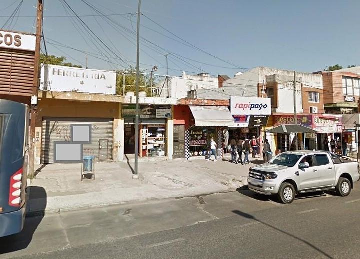 Local comercial · 104m²
