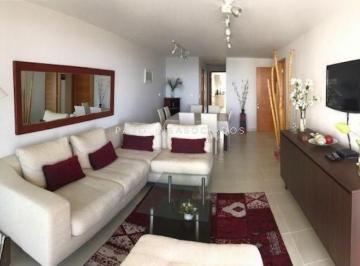 Foto1 · Apartamento en Venta de 2 Dorm. en Season Tower, Punta del Este.
