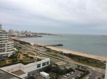 Foto1 · Apartamento en Venta de 2 Dorm. en Season Tower, Punta del Este.