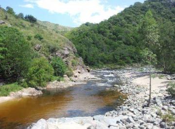 Terreno de 1 ambiente, La Paisanita · Dueño Lote 2700 m² Alta Gracia Escritura Naturaleza Vista Río Servicios 24 Cuota