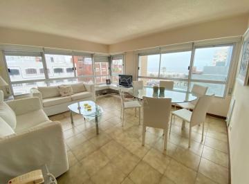 Foto1 · Apto de 2 Dorm. 2 Baños, en La Entrada de Punta del Este, Parada 1 Mansa El Edificio Cuenta Co