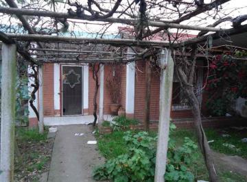 Casa · 140m² · 4 Ambientes · 1 Cochera · Casa en Venta en Ituzaingo Norte