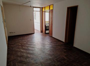Departamento de 3 ambientes, Córdoba · Venta Dpto Monoambiente con Balcón Centro