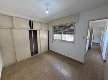 Foto · Departamento en Alquiler de 2 Dorm. en B° General Paz