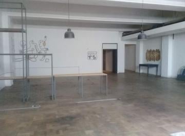Departamento de 4 ambientes, Córdoba · Oficina Microcentro