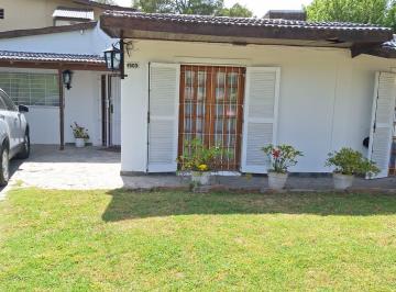 Casa de 4 ambientes, Mar del Plata · Chalet 4 Amb, Coch. Doble. T/permuta. Barrio La Florida