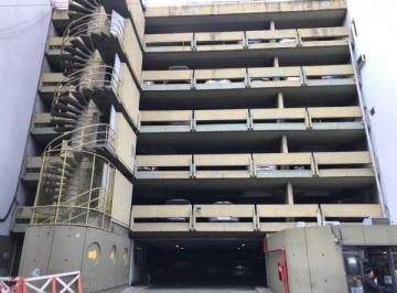 Garage · 12m² · Cochera - Monserrat