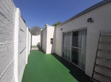 PH · 80m² · 3 Ambientes · PH con 2 Habitaciones de 80 m² en Venta en Remedios de Escalada