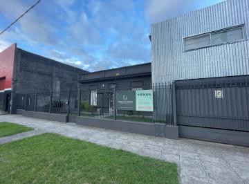 Casa de 8 ambientes, Lomas de Zamora · Casa de Estilo Reciclada en Venta Temperley
