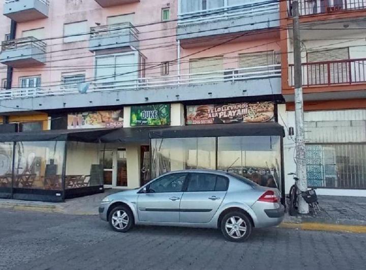 Local comercial · 113m²