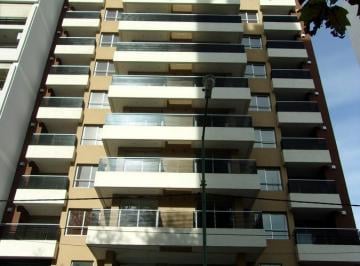 Departamento · 80m² · 3 Ambientes · 3 Ambientes Casi Nuevo