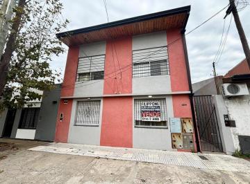 Departamento · 48m² · 2 Ambientes · Departamento Tipo Casa en Venta en Bernal Oeste