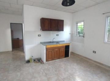 Departamento · 50m² · 2 Ambientes · 1 Cochera · Se Alquila: Cordoba 1260. 1 Dormitorio