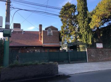 Casa · 360m² · 5 Ambientes · 1 Cochera · Casa 5 Ambientes a La Venta en Ituzaingó Norte