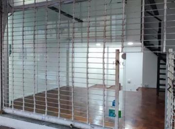Local comercial · 28m² · Local Comercial Excelente Zona!
