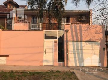 Casa · 220m² · 4 Ambientes · 1 Cochera · Venta Casa Cuatro Ambientes Ituzaingo Norte