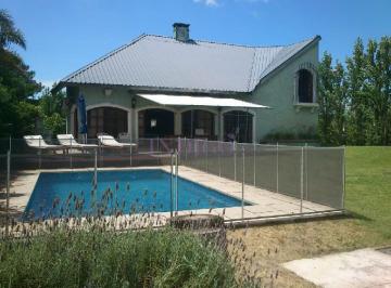 Foto1 · Casa en Alquiler Barrio Deauville, 6 Dorm..