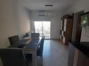 Departamento · 38m² · 2 Ambientes · 1 Cochera · 2 Ambientes Al Frente con Cochera en Venta!
