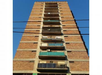 floresta-venta-departamento-2-ambientes · 2 Amb Frente Balcón a Refaccionar