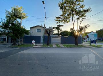 Casa · 320m² · 6 Ambientes · 4 Cocheras · Venta Casa 6 Ambientes en Ituzaingo Norte