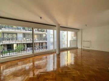 Departamento de 4 ambientes, Recoleta · Piso en Venta o Alquiler Recoleta de 4 Ambientes y Dependencias