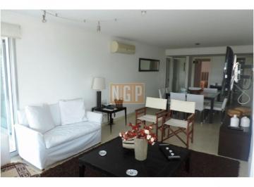 Foto1 · Apartamento en Mansa Desde 6 de Enero 2025