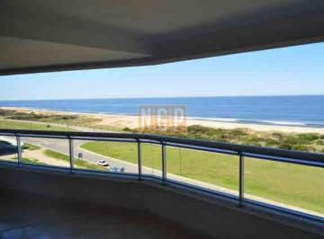 Foto1 · Apartamento en Brava, 3 Dorm.