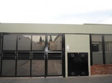 PH de 3 ambientes, La Plata · 8 y 78 - Dos Dorm. Amplio con Cochera $!