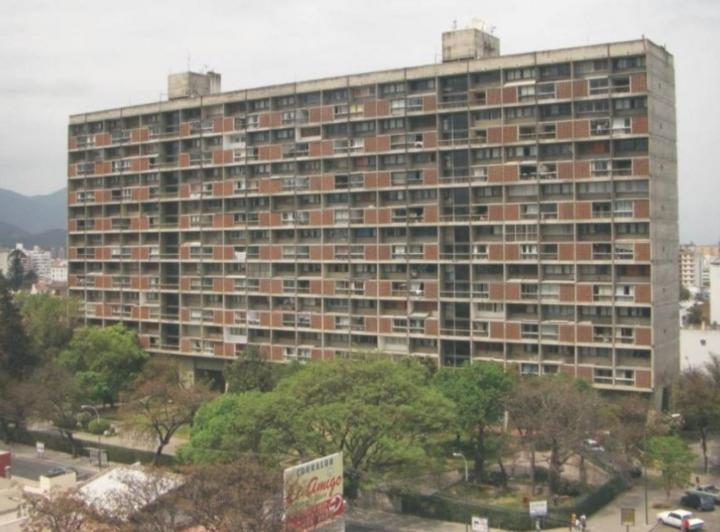 Departamento · 99m² · 4 Ambientes · 1 Cochera