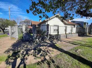 Casa de 4 ambientes, Ituzaingó · Chalet en Venta Cond en Ituzaingo Sur
