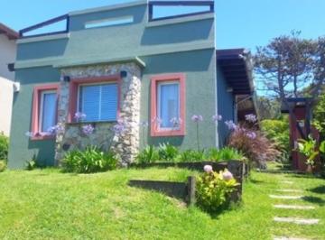Casa de 3 ambientes, Mar Azul · Casa en Venta en Mar Azul