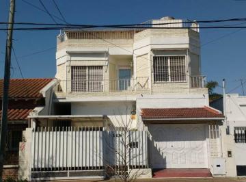 Casa de 6 ambientes, Morón · Casa en Venta en Haedo Sur