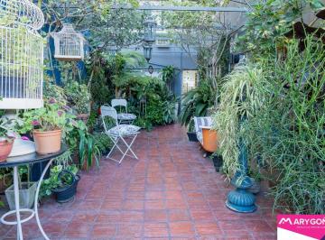 Departamento de 2 ambientes, Rosario · 2 Dorm. + Vestidor + Patio + Quincho + Parrilla + Cochera y Baulera