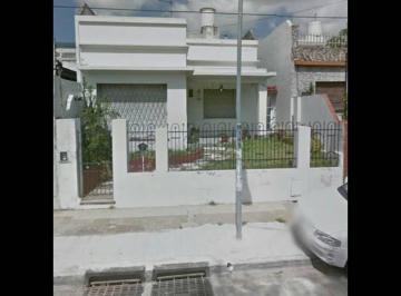 Casa · 180m² · 4 Ambientes · Casa en Venta en Lomas del Mirador