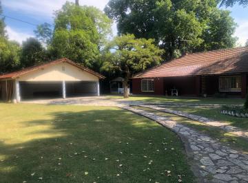 Quinta vacacional de 8 ambientes, Ezeiza · Casa Quinta de 6 Ambientes con Pileta en Alquiler Vacacional Ezeiza.