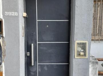 Casa de 3 ambientes, Tres de Febrero · Casa PH en Venta en Ciudadela