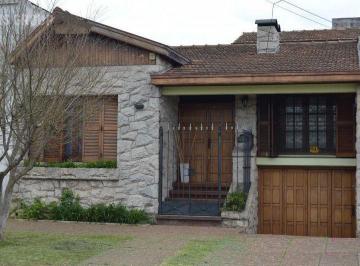 GLE-GLE-664_2 · Casa 4 Ambientes. | Republica del Libano Al 900