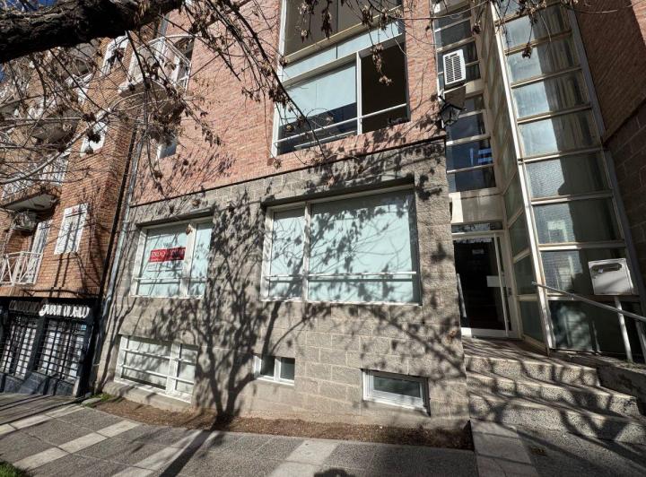Oficina comercial · 150m² · 6 Ambientes