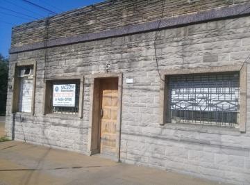 Casa de 3 ambientes, La Matanza · A418 V. Luzuriaga Alquiler Casa 3a. Gtia. Propietaria Caucion o Recibos de Sueldo